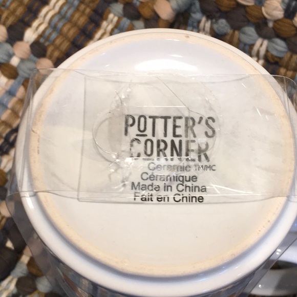 Set of 2 Hand Crafted Ceramic Stackable Mugs - Picture 6 of 9